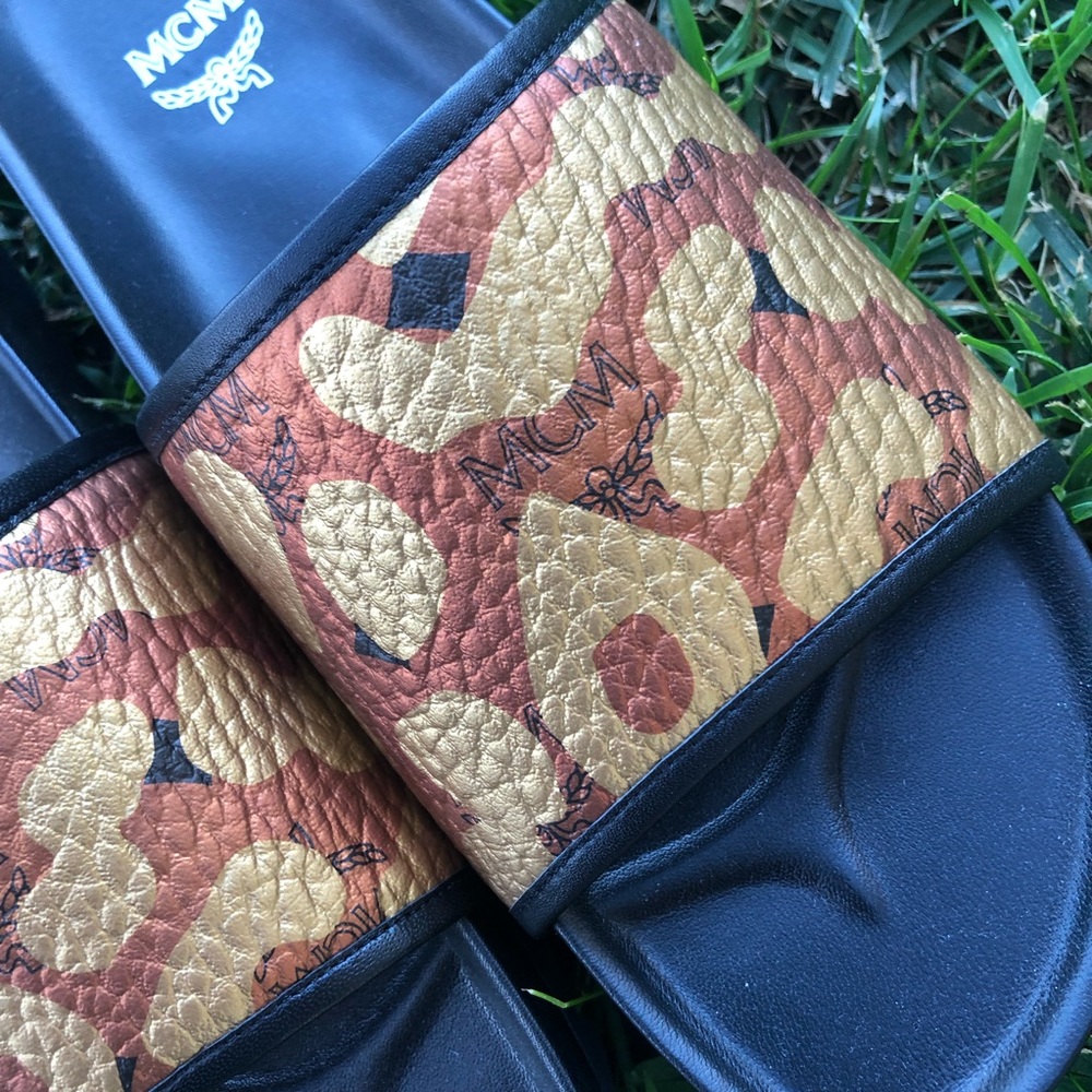 MCM Men’s Slides monogram coated canvas shoes - Picture 4 of 8